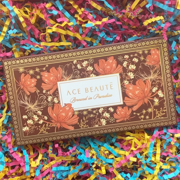 Ace Beaute Other - Ace Beauté • Bronzed In Paradise Bronzer Palette